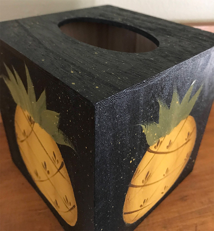 pineapple tissue boxes
