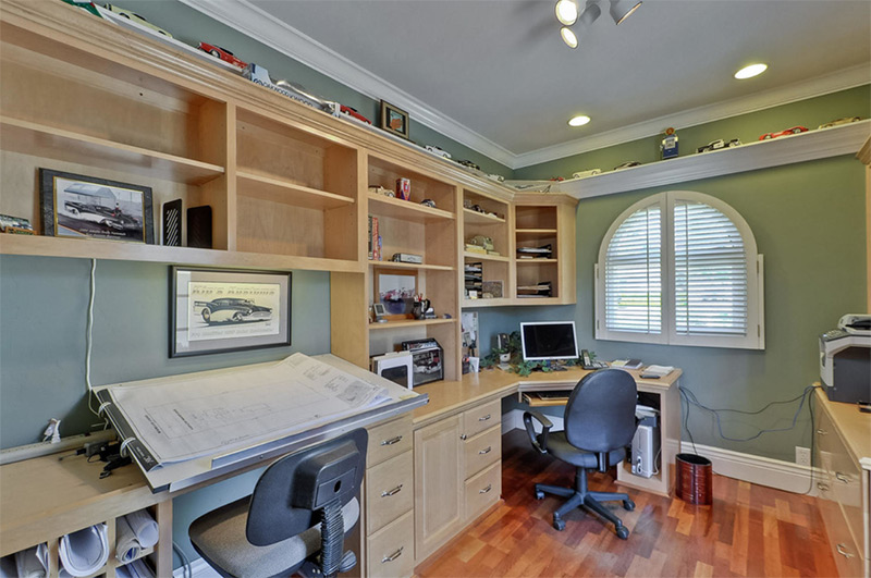 Custom handmade home office corner desk